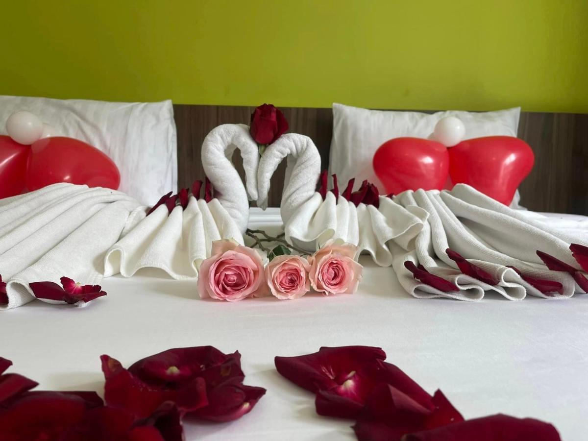 Dipantai Boutique Beach Resort Patong Dış mekan fotoğraf